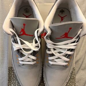 Air Jordan Retro 3 Cool Grey Sneakers